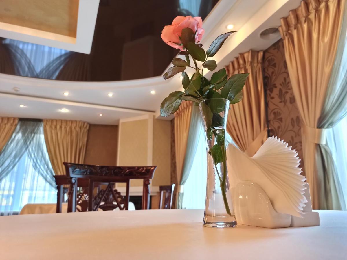 Hotel Status Вінниця Екстер'єр фото