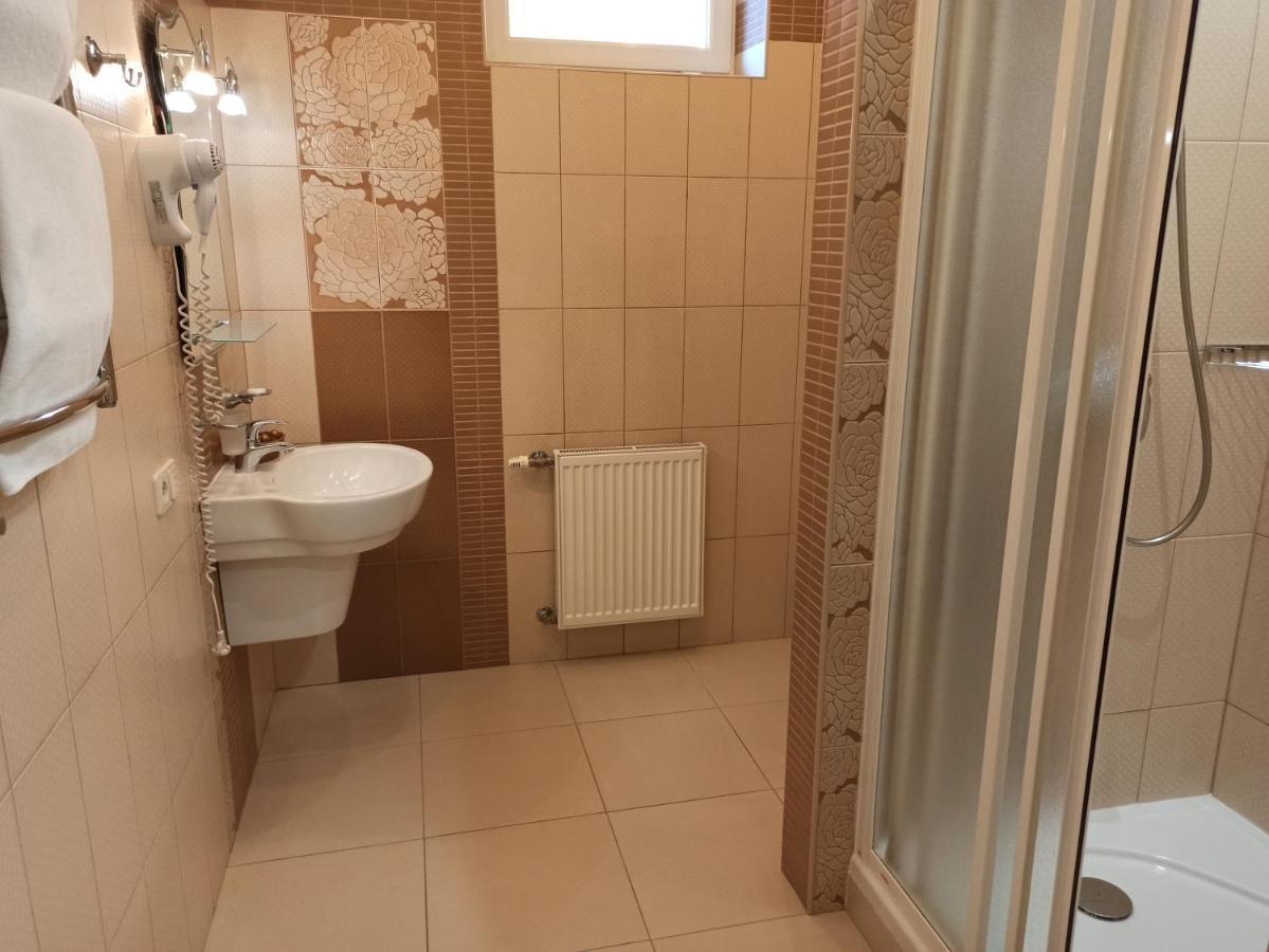 Hotel Status Вінниця Екстер'єр фото
